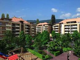 Tölgyes Lakópark - irodaházak