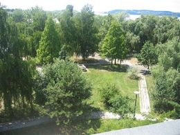 Zamárdi Club - kiadó irodák